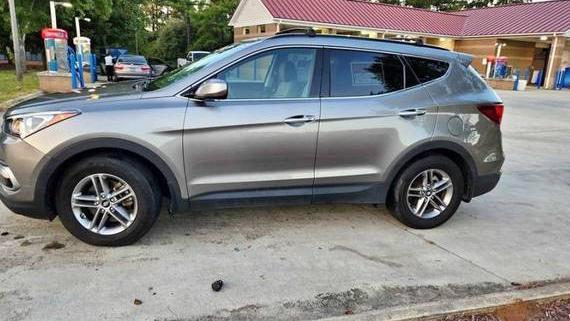 HYUNDAI SANTA FE 2017 5XYZUDLBXHG428132 image